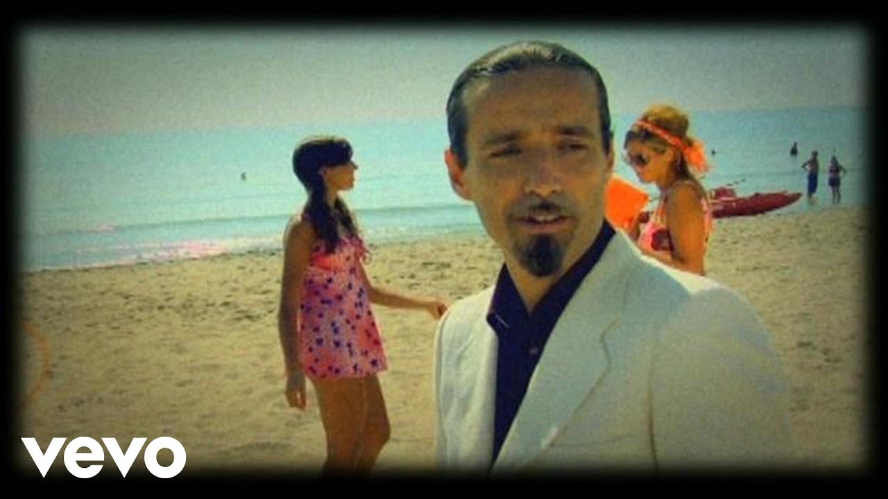 Daniele Silvestri - Una Giornata Al Mare (videoclip)