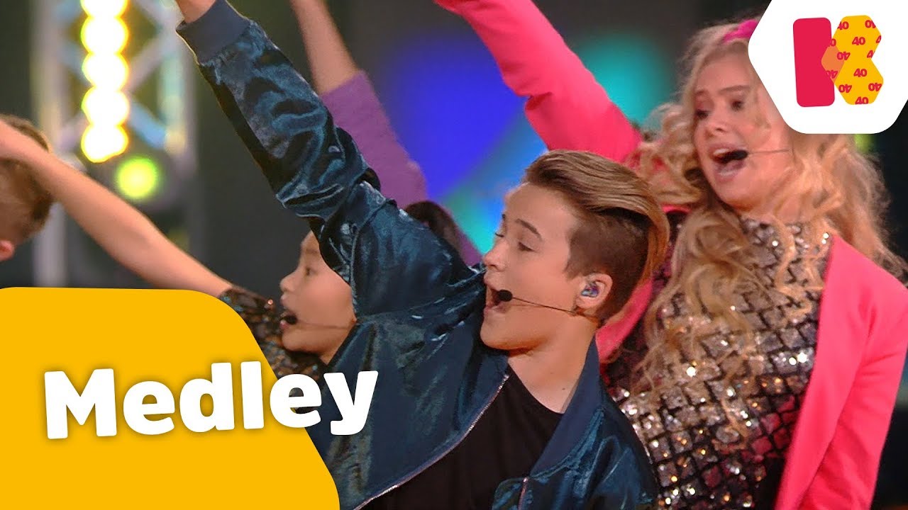 🎵Medley grote hits - Niels, Stefania, Mylène & Rosanne - De Grote Show 2019 - Kinderen voor Kinderen