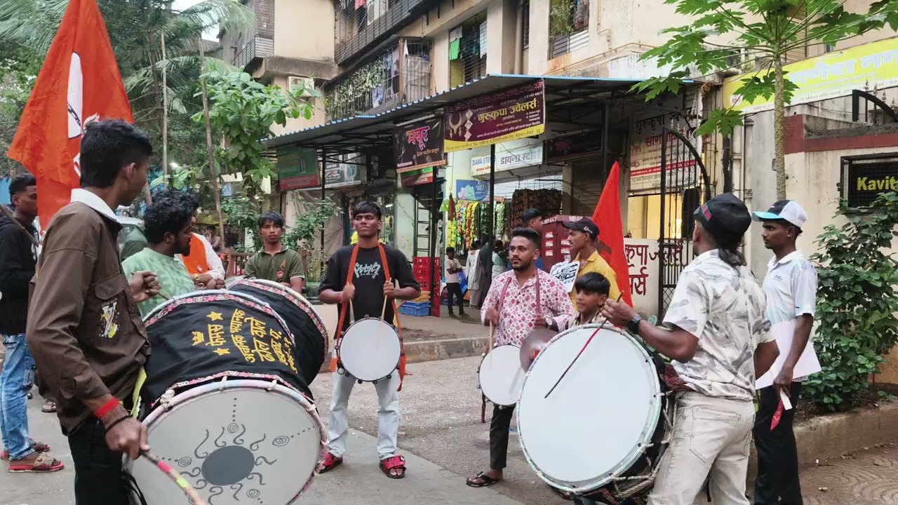 Famous achanak bhayanak dhol party