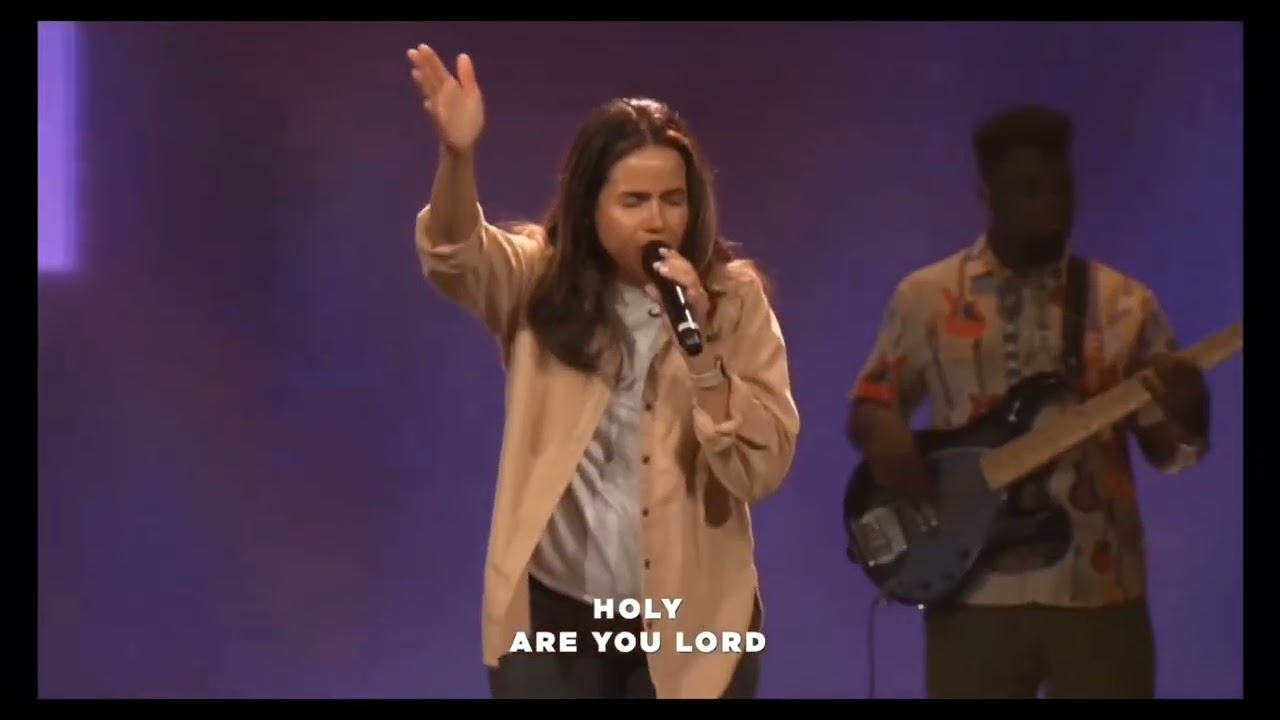 To The One Seated On The Throne (upperoom cover) En El Trono