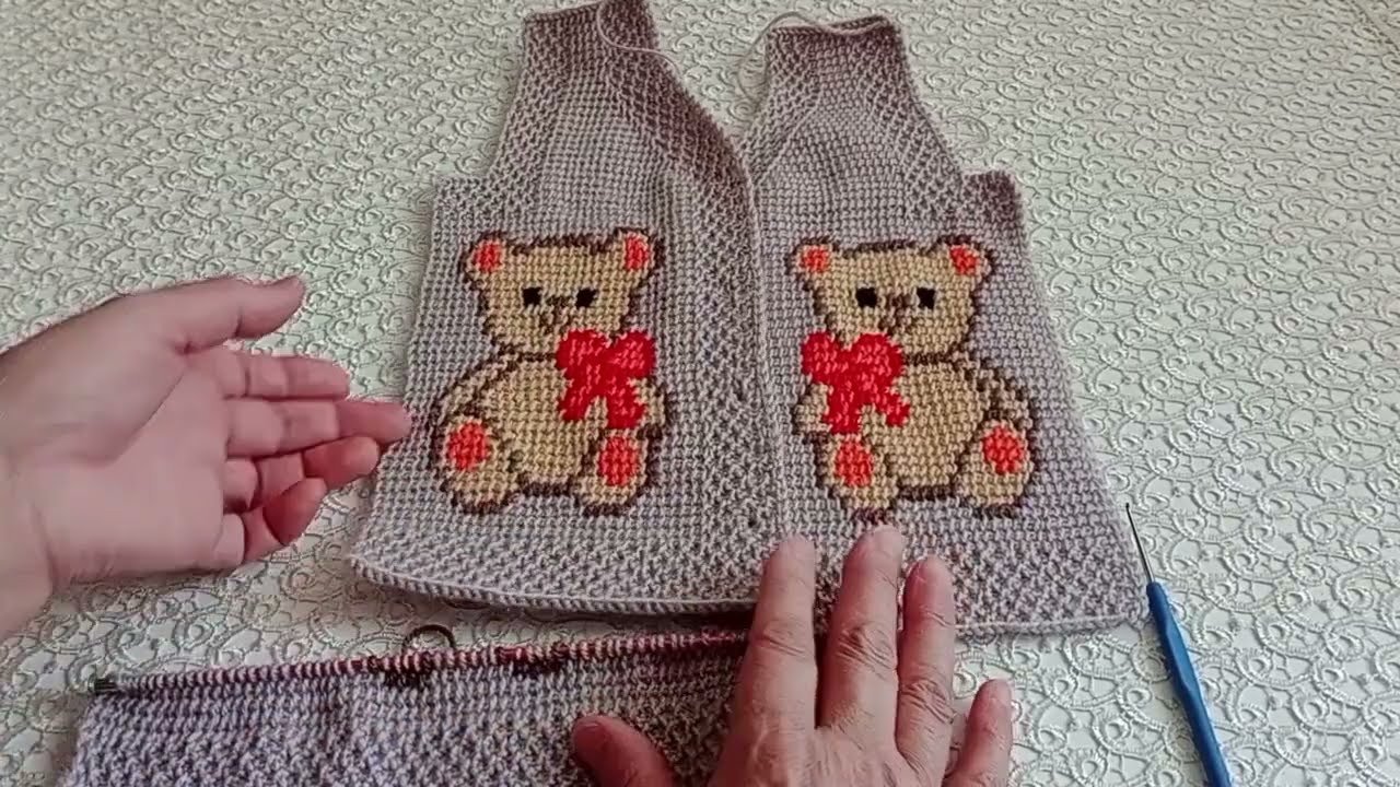 kolay tunus işi bebek yeleği ayıcıklı PART 4 easy tunisian baby vest with teddy bear PART 4
