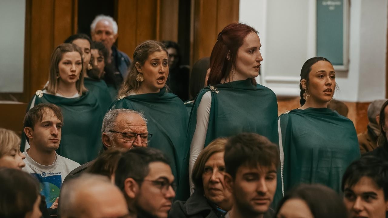 Szellö Zúg - L. Bárdos / Elysia Grupo Vocal