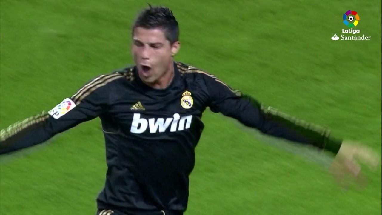 Resumen de Málaga CF vs Real Madrid (0-4) 2011/2012
