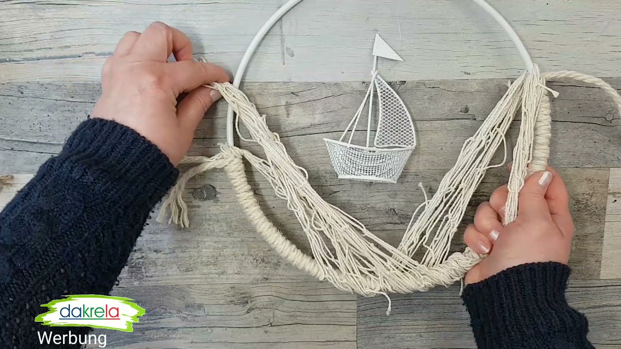 DIY - Drahtkranz als Fensterdeko im MARITIM Styl einfach selber gestalten | Anleitung für Anfänger