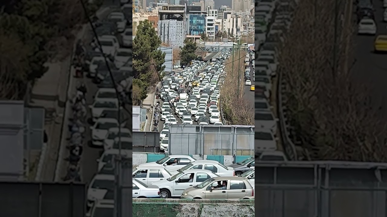 Streets of Tehran packed with cars trying to escape conflict after US and Israel strike Iran #shorts