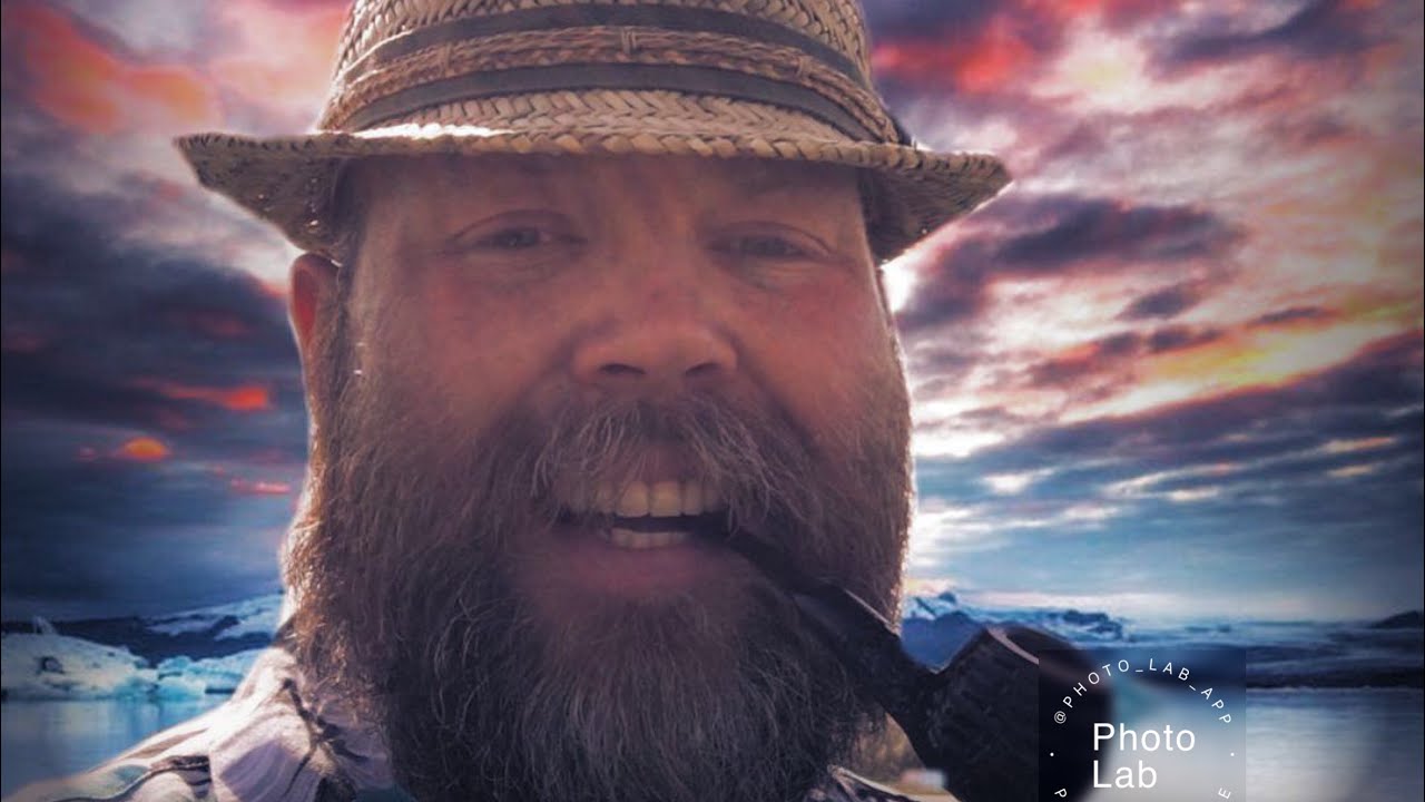 Is Pipe Smoking a Hobby or a Lifestyle