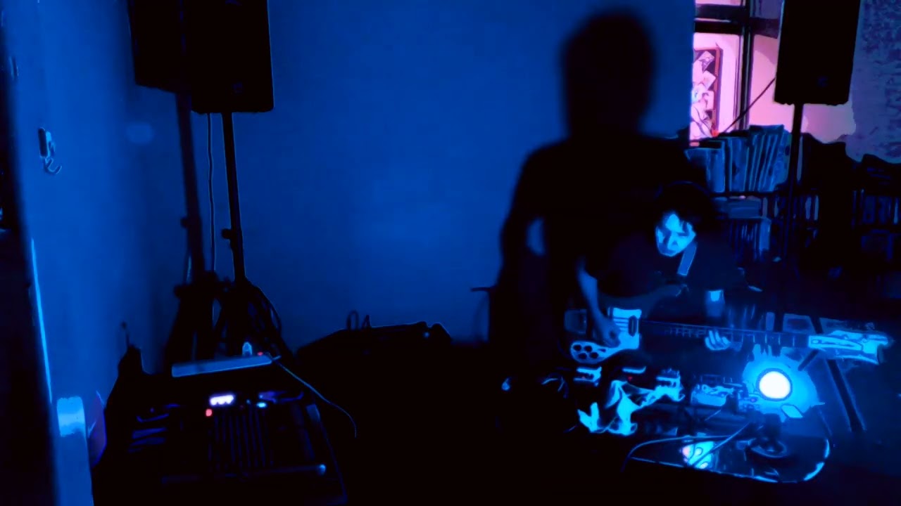Naoyasu Takahashi electric bass solo (September 5th, 2025)