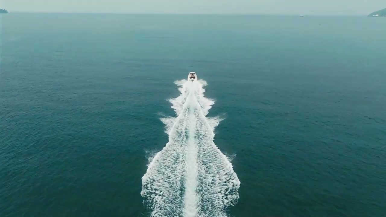 Puffer | Luxury Speed Boat Experience | Goa