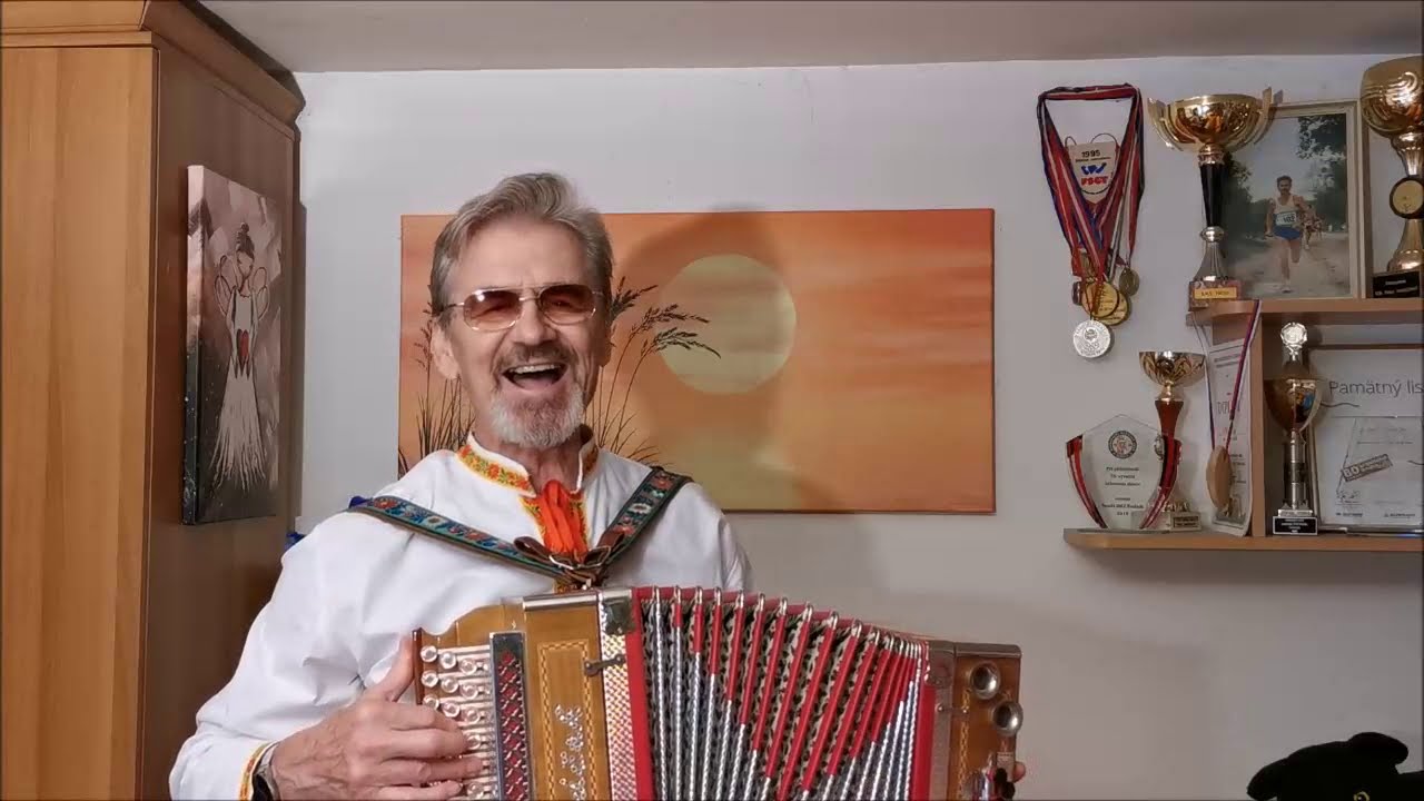 Byla noc krásna májová...