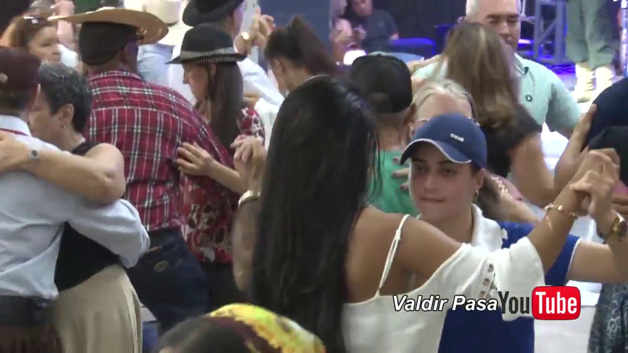 LUZ  DO MEU RANCHO  NOVA GRAVACAO  DVD OUTUBRO 2017 ( VALDIR PASA)