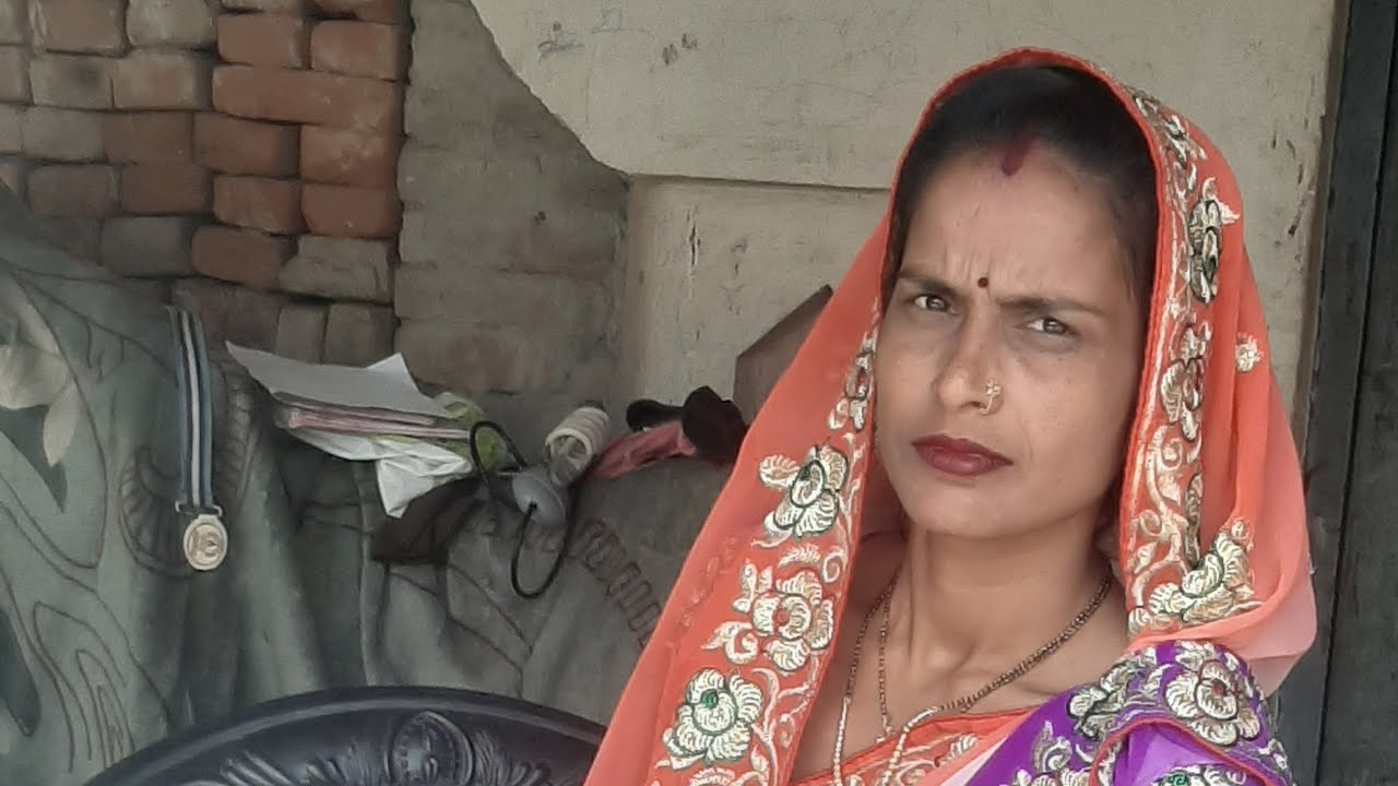 Babita Devi is live shorts
