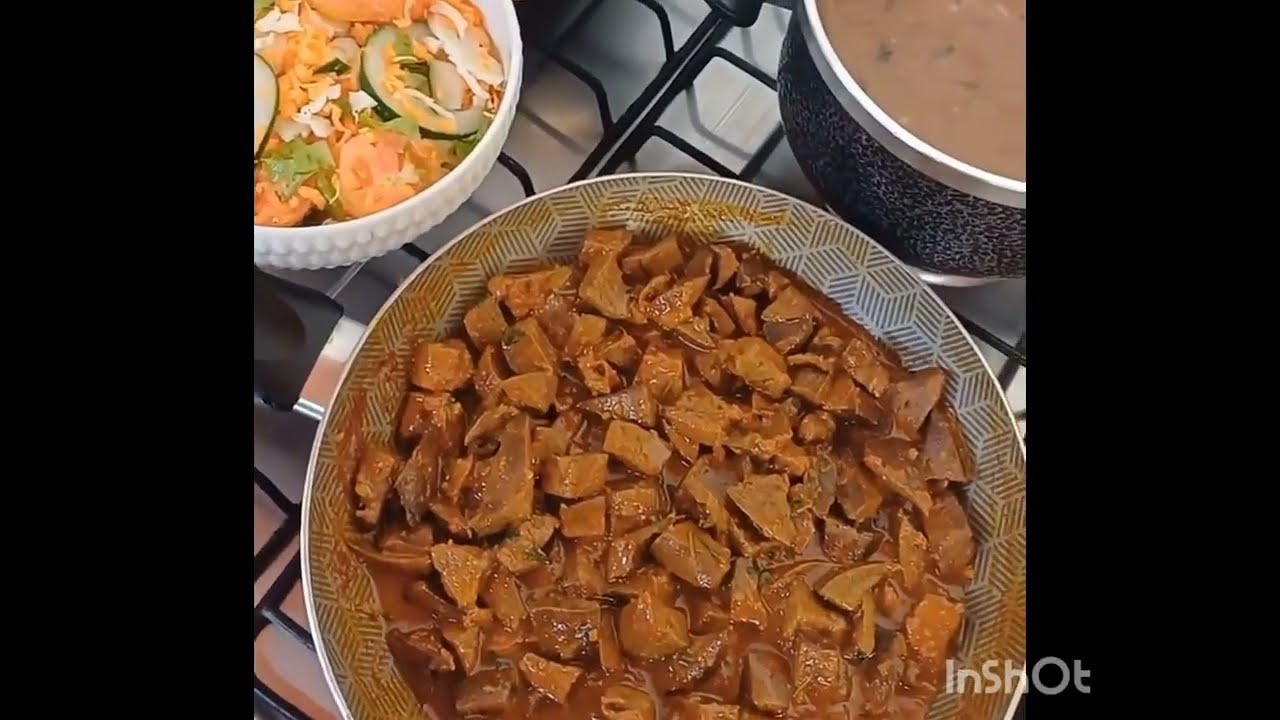 Fígado suíno suculento e delicioso 😋  Com jesus 🙏