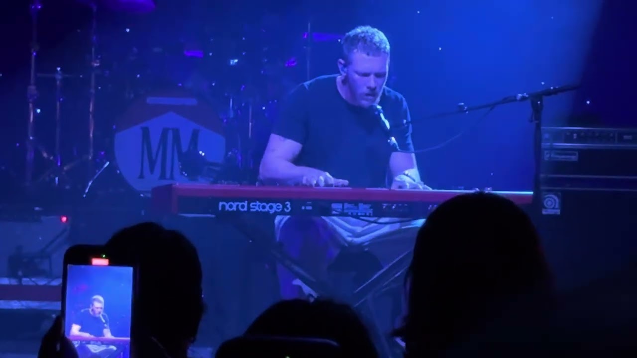 Matt Maeson charlotte NC 10/28/25 cursive / everlasting 