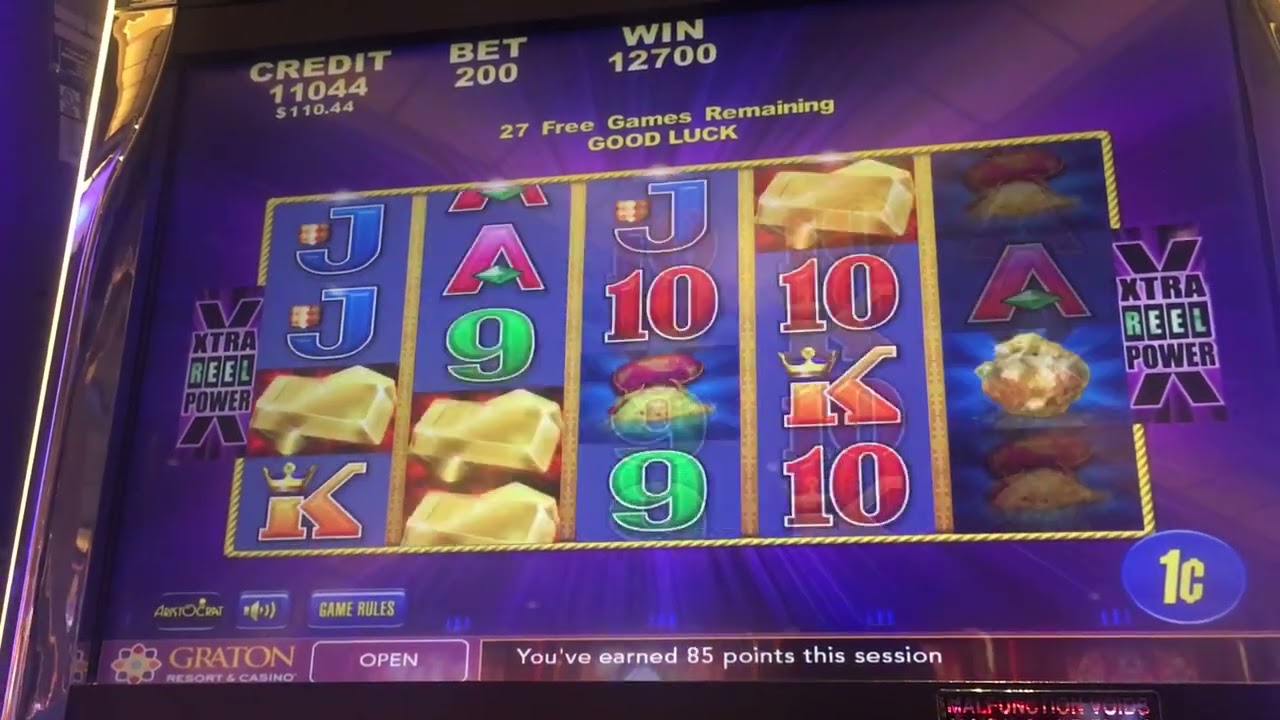 Huge Win! on Stacks of gold $2 bet