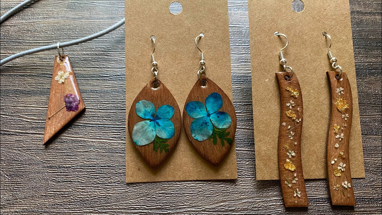 UV Resin Wooden Earrings With Dried Flowers Tutorial