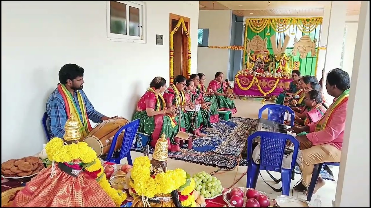 శ్రోతలకు విందుగా కాణీపాక గణపతి వందనమయ్య అంటూ గానం తో శ్రీ కోదండరామ భజన సమాజం తిరుగుడుమెట్ట