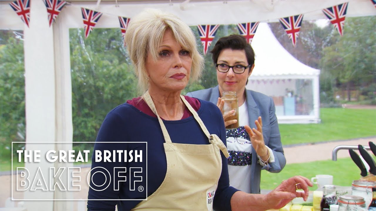 Джоанна Ламли совершает ПОТРЯСАЮЩУЮ ошибку на конкурсе выпечки | The Great Comic Relief Bake Off