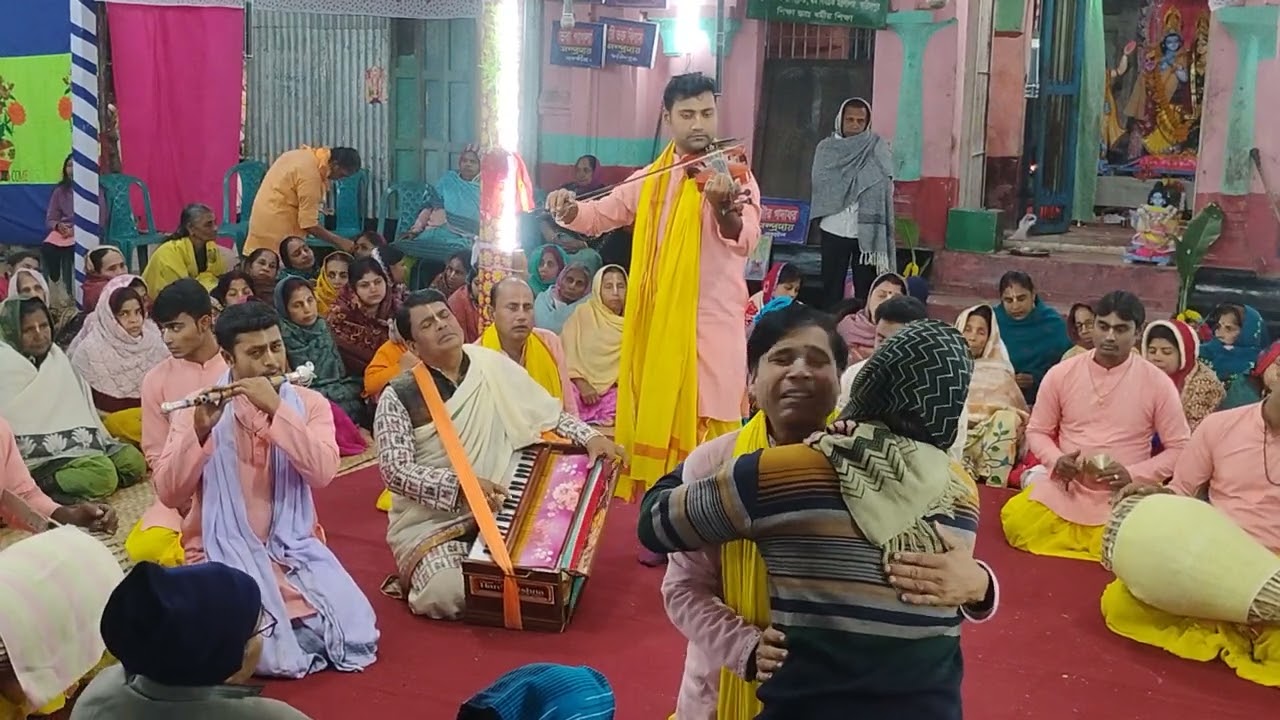 শ্রীশ্রী হরি ভক্তি বিলাস সম্প্রদায়(হরি দাস)বাগেরহাট। উৎসব অঙ্গন: রায় পাড়া সদরদি ভাঙ্গা ফরিদপুর।