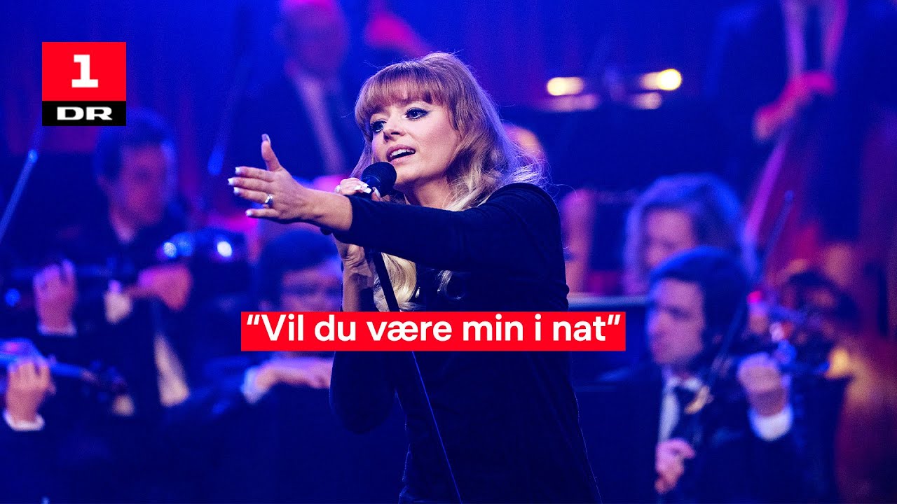 Soleima - Vil du være min i nat (This Year) (LIVE) | DR's store Juleshow | DR1