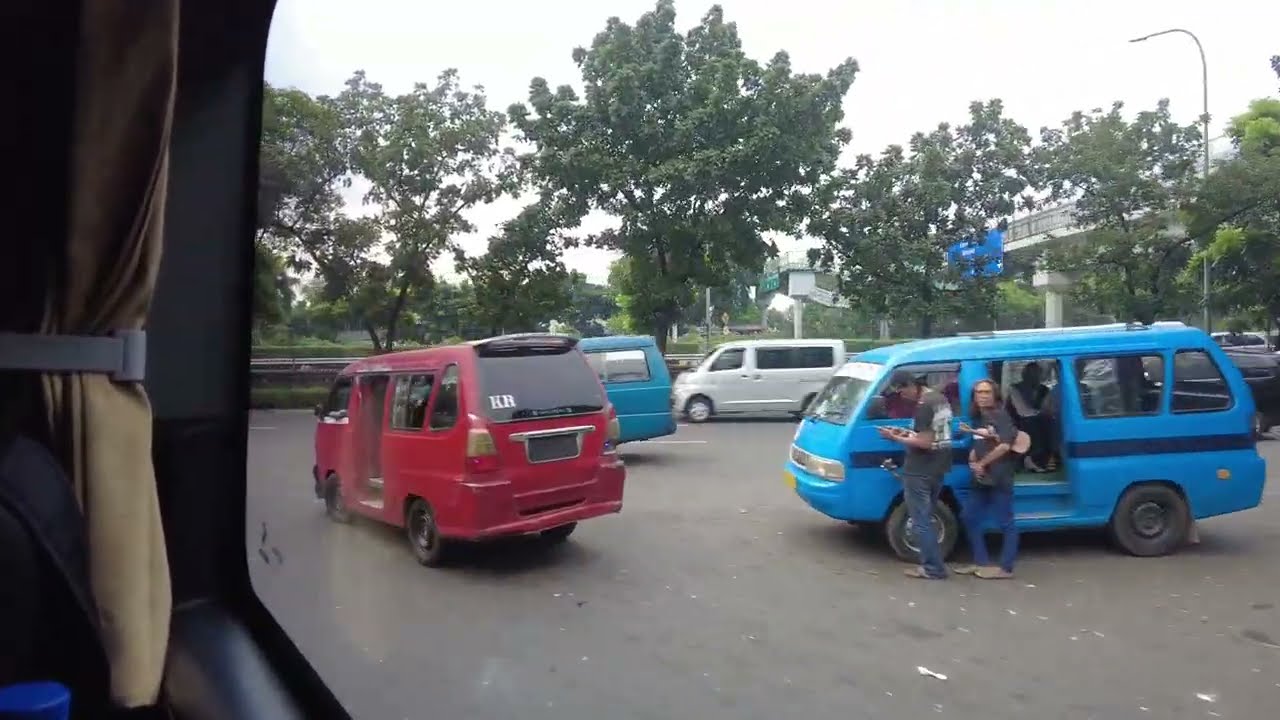 Kampung Rambutan Bus Station East Jakarta to East Bekasi - View From Inside The Kalingga Jaya Bus