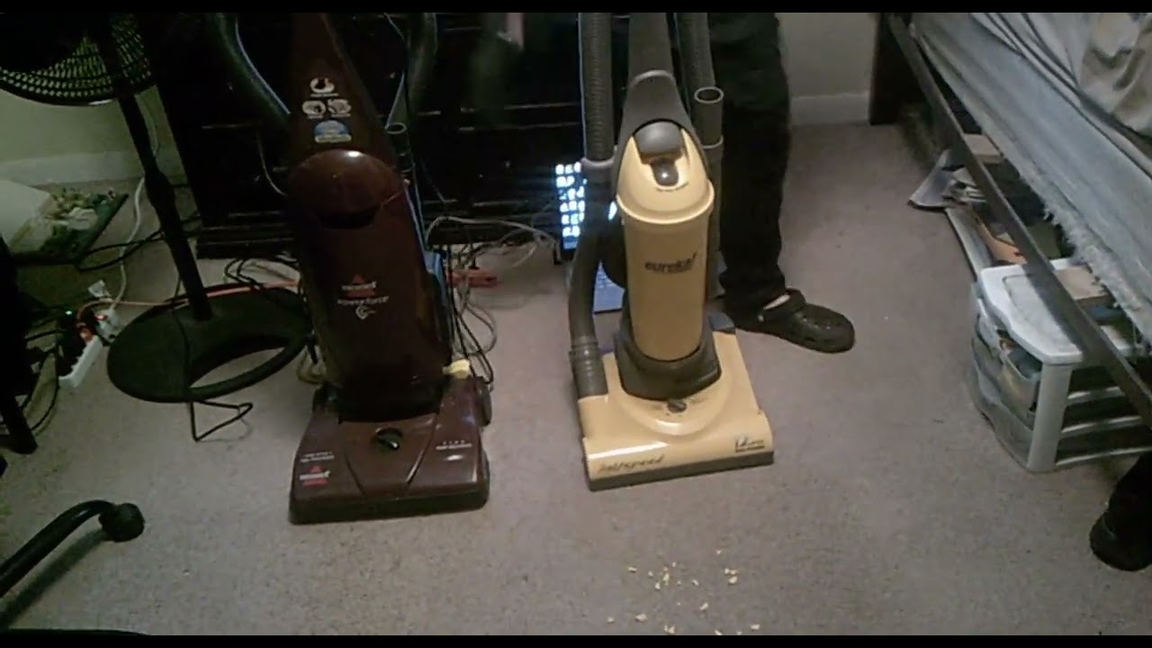 Bissell PowerForce (46E5) vs. Eureka LightSpeed (4750) vacuum cleaner