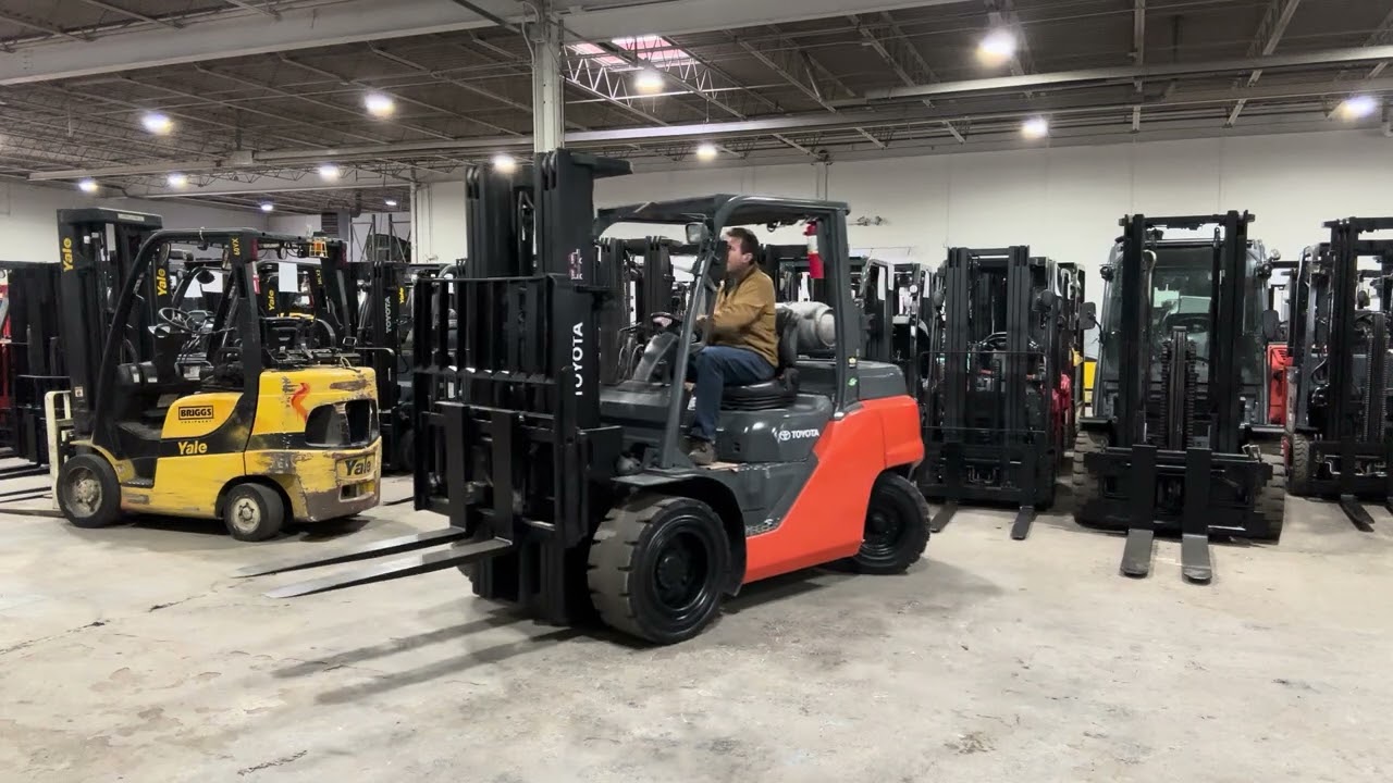 2018 Toyota 8FG35U 8000lbs Used Pneumatic Forklift LP Gas - U12949