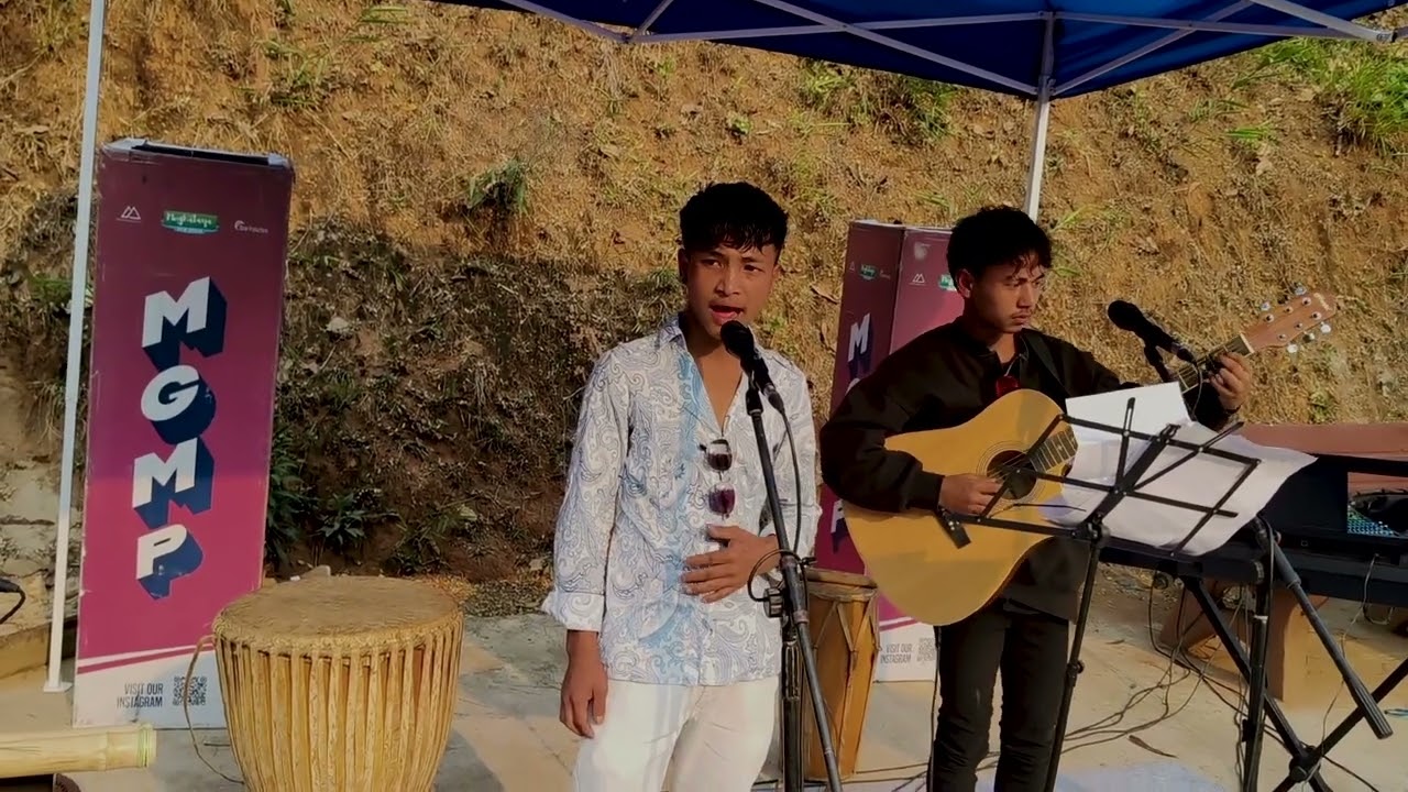 Night Changes & Love Yourself | Live Acoustic Cover | Fedrick & Phrangsius