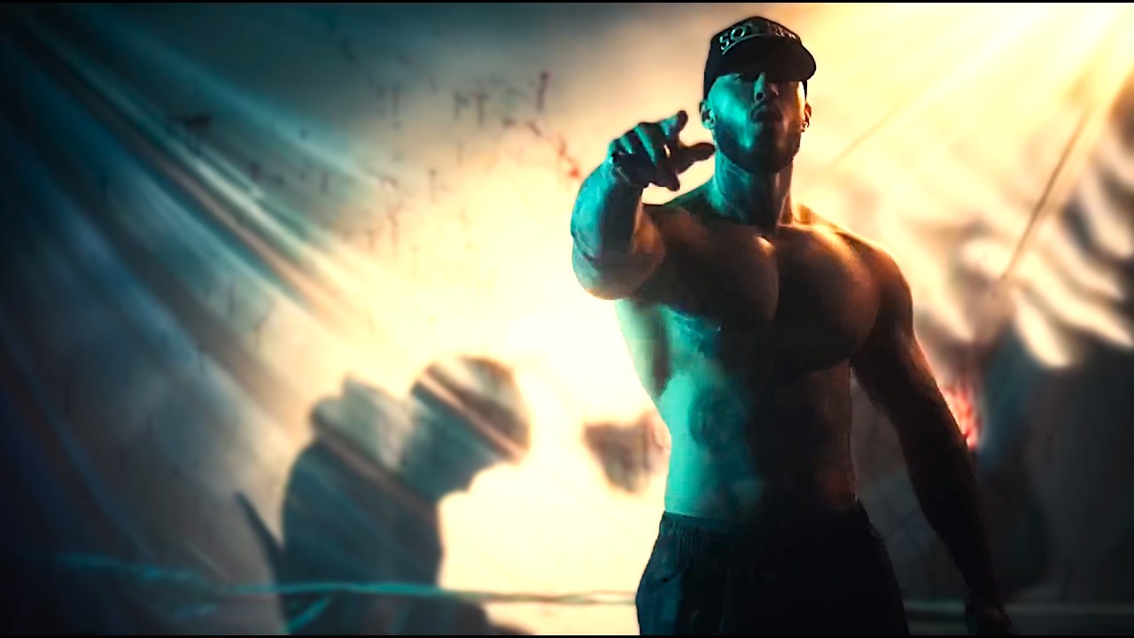 Tovaritch - BRATVA ft. Gambino (Clip vidéo)