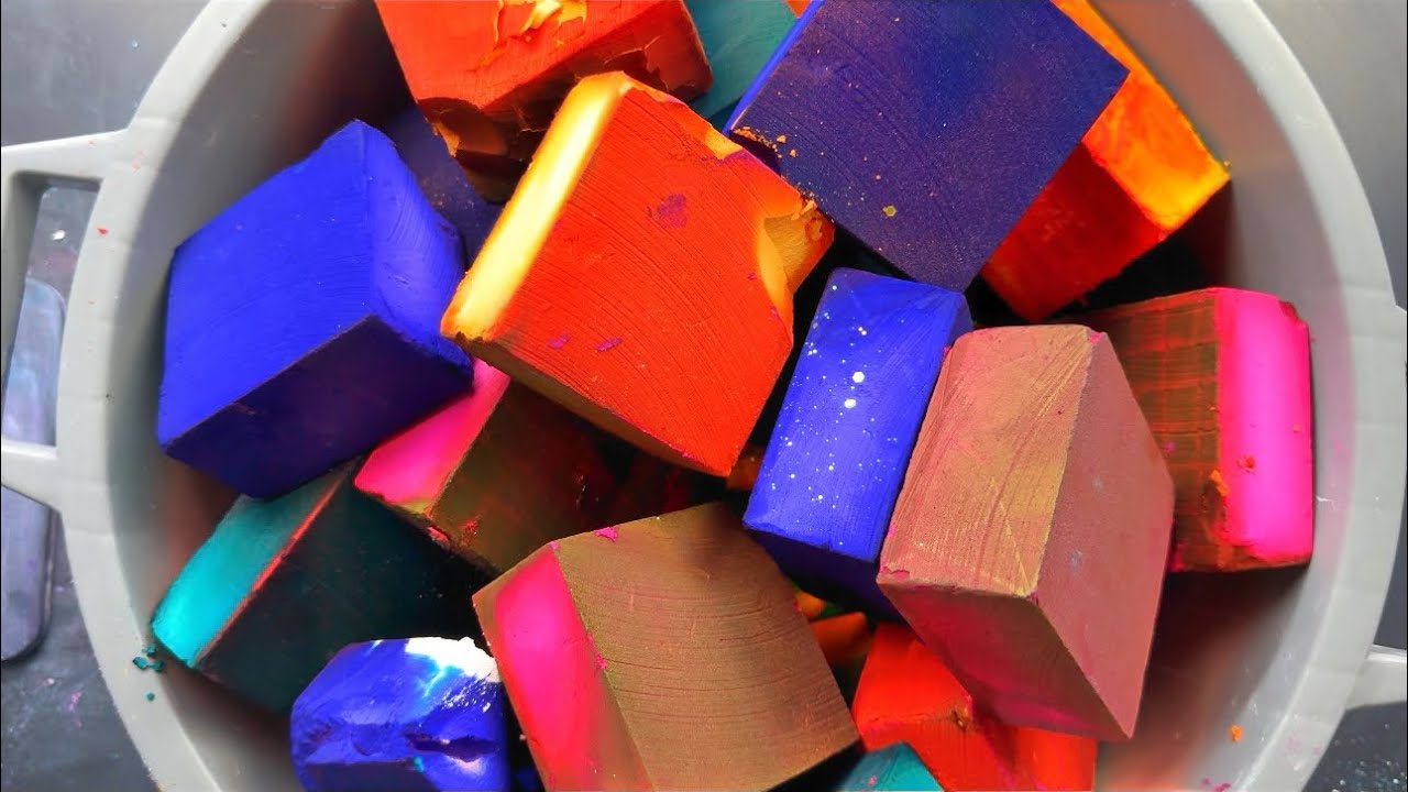 *SPED UP* When life gives you chalk, dye it!