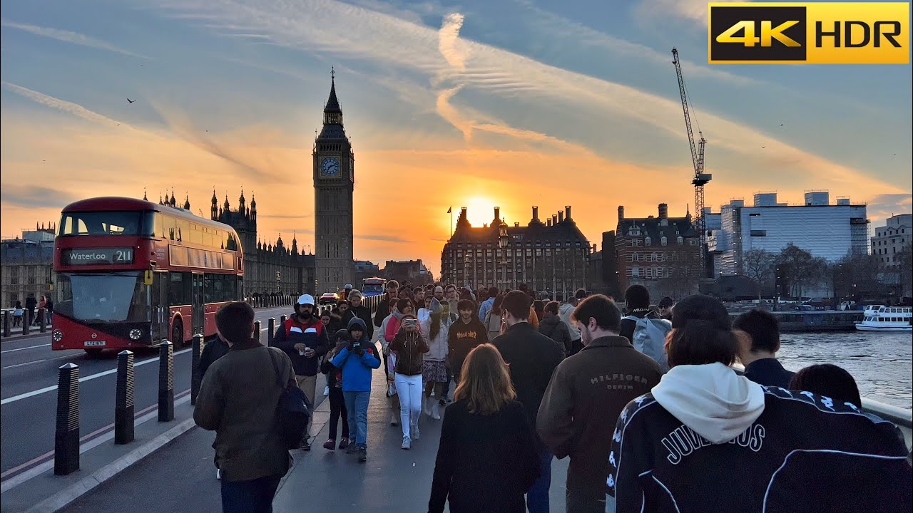 🐣London Easter Bank Holiday Weekend and Glorious Sunset - 2023 🗿A Walking Tour [4K HDR]