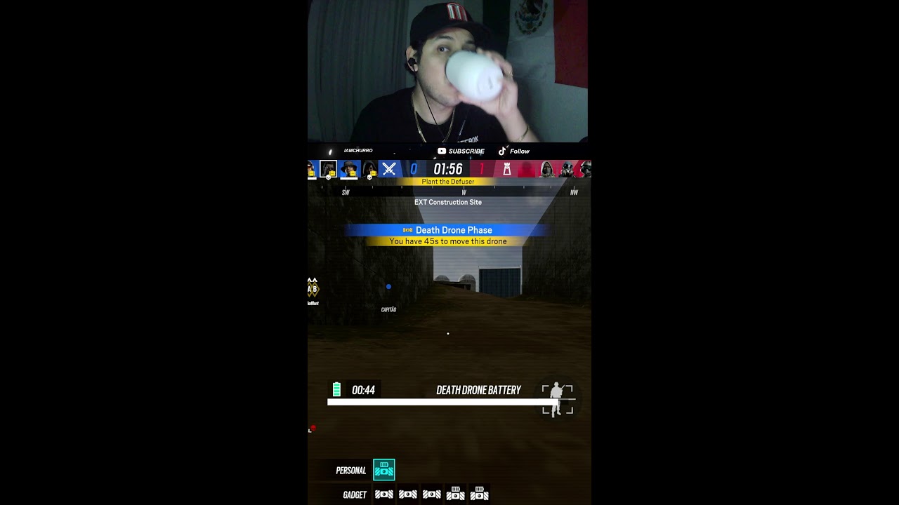 Playing Siege Mobile! I know I have 0 viewers. I read chat.