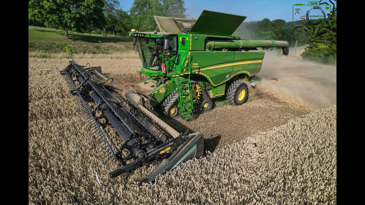 Ernte wie in Amerika/ 100% John Deere/ John Deere S790i/ John Deere 7R330/ MacDon Draper