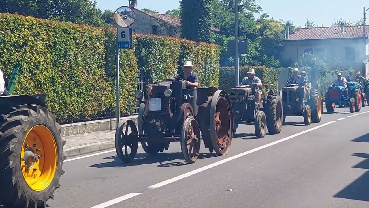 Sfilata trattori d' epoca Rosà (festa della trebbiatura 2023) Ca' Dolfin