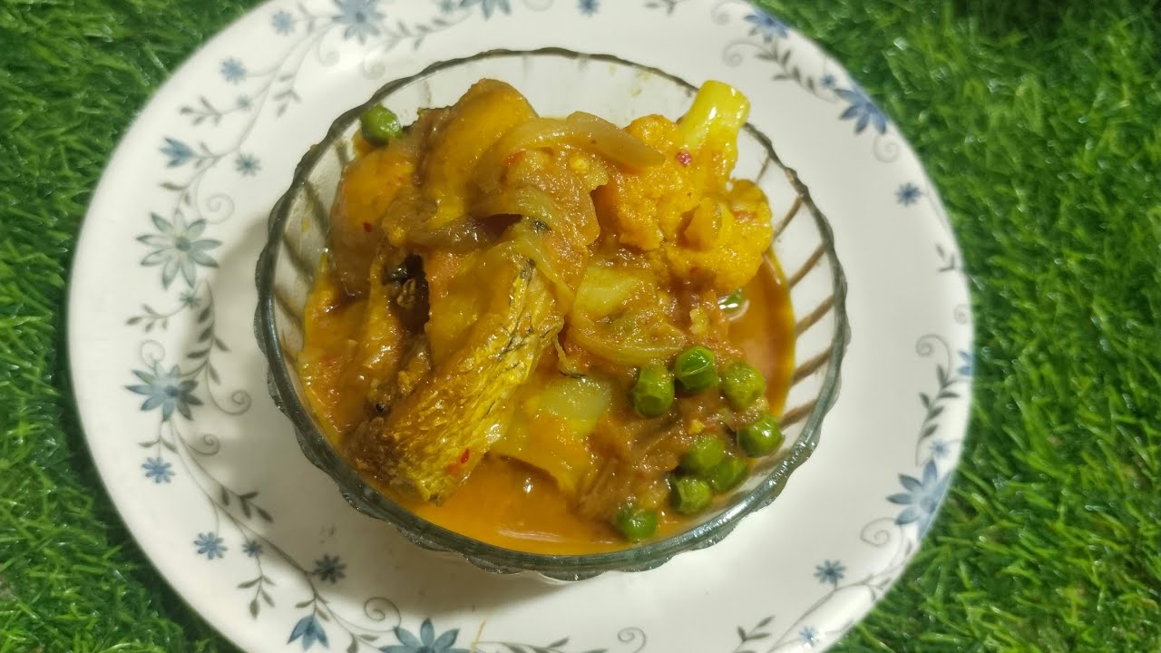 ফুলকপি আলু দিয়ে শোল মাছের ঝোল।।Shol Macher Jhol Recipe....