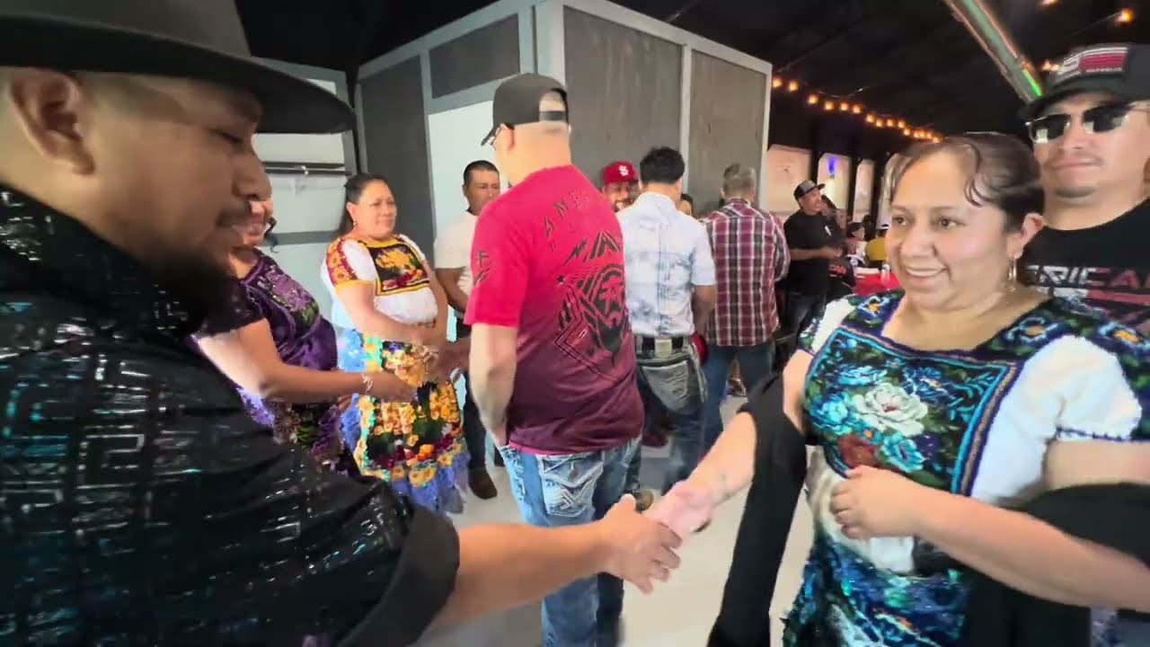 (1) Agradecimiento De Padrinos, José Y Maritza De Marcos. 