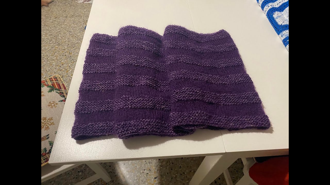 Sciarpa a anello ai ferri,  Miss Violet