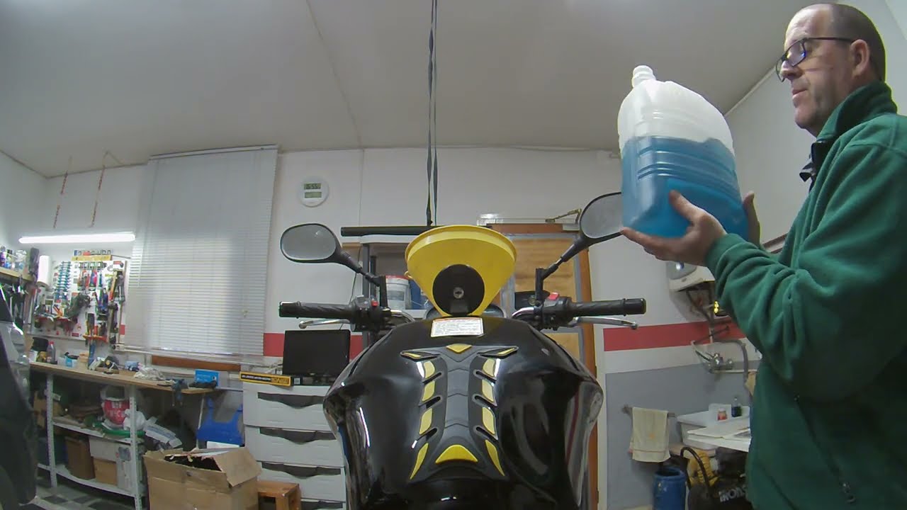 Restauración GSF650  (Cap10)