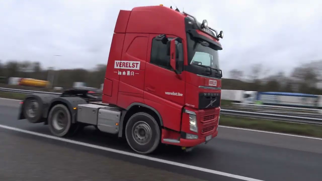 Volvo on the road 116