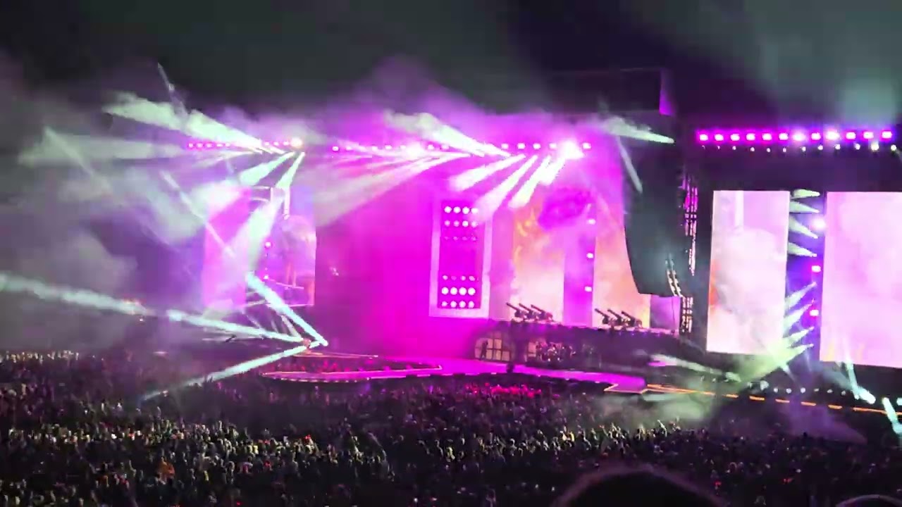 ACDC closes the show at the Rose Bowl with For Those About to Rock