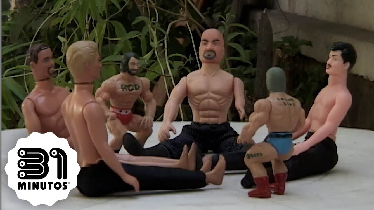31 minutos - Los hombres musculosos