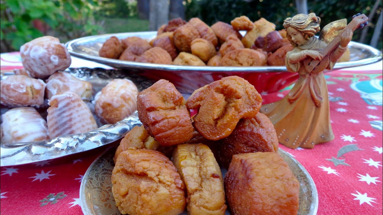 Turdilli morbidi dolci natalizi calabresi addolciti con miele di fichi, di api o gileppo all'anice