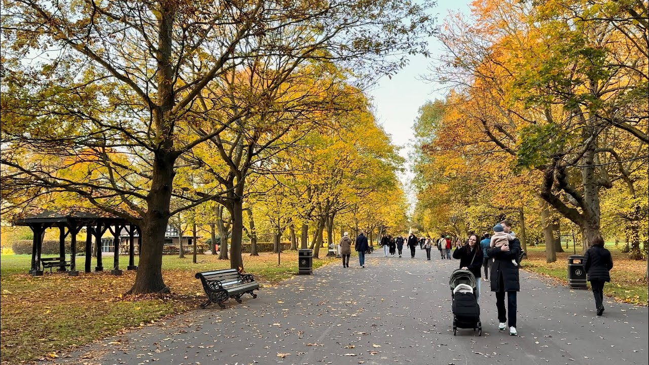 Autumn Walk in Regent’s Park, London - Scenic Walking Tour of Fall Colours