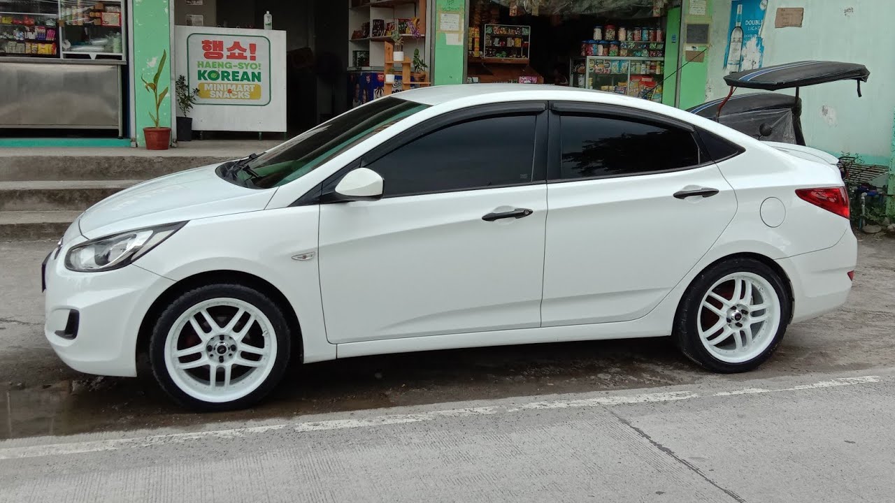 2013 hyundai accent sedan 1.4 gl interior review