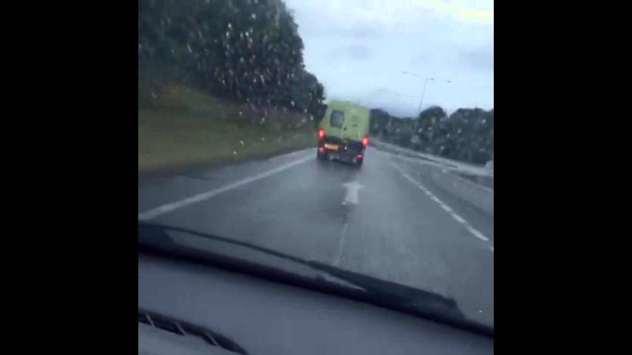 Wrexham.com: Investigation Launched After Film Allegedly Shows Village Bakery Van Speeding