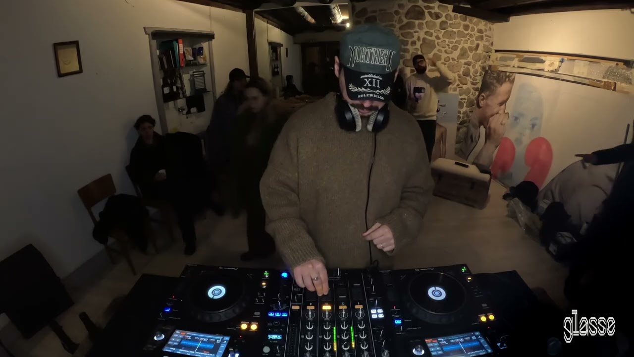 Under Changeover |  Dj Set | slowdown resistance