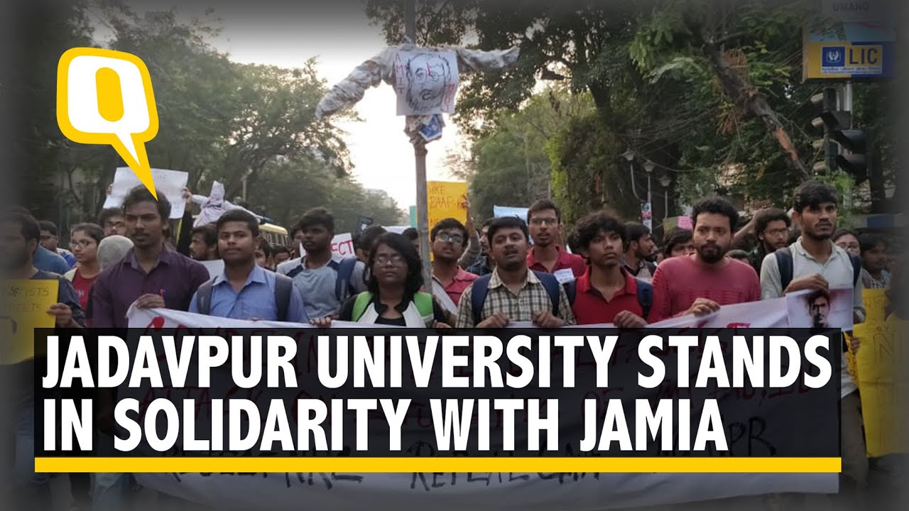 Kolkata Protests Against CAA and Jamia Violence: Outside Jadavpur University