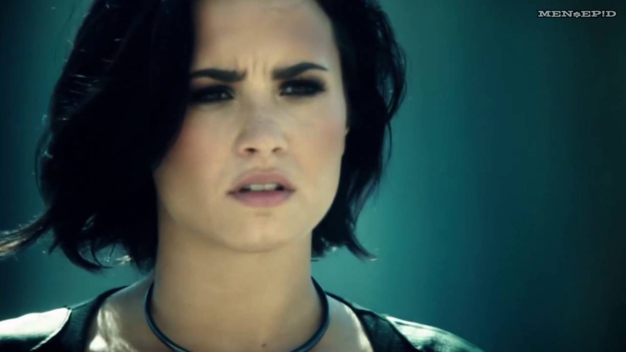Demi Lovato vs Britney Spears - Confident Radar (Mashup) Mensepid Video Edit