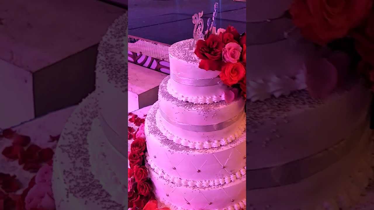 25 kg cream cake and subscribe like share karna na Bhule please