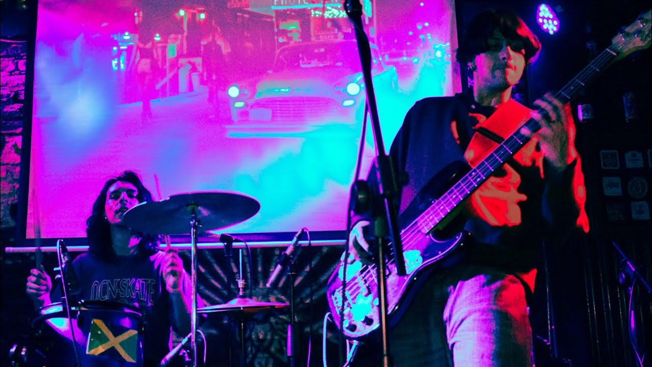 CAMELLO BASTARDO - CEGADORA en vivo