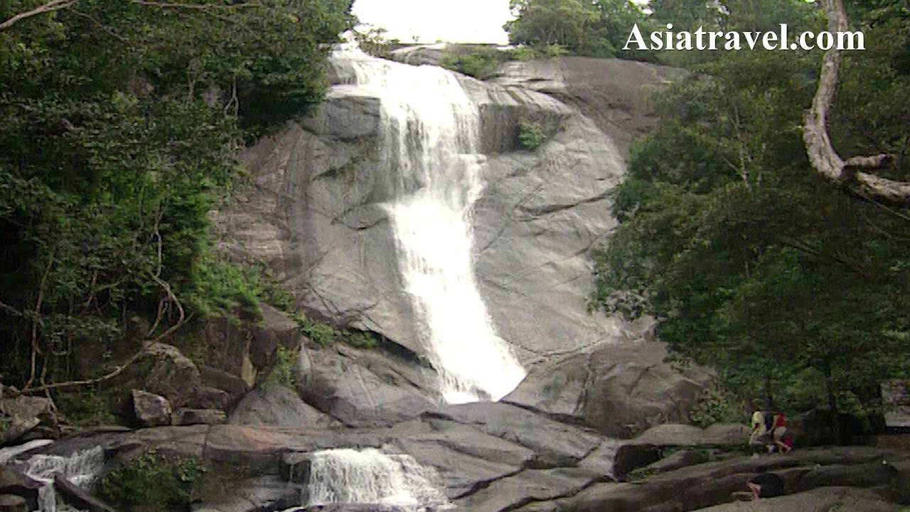 Telaga Tujuh (Seven Wells Waterfall) Langkawi, Malaysia by Asiatravel.com